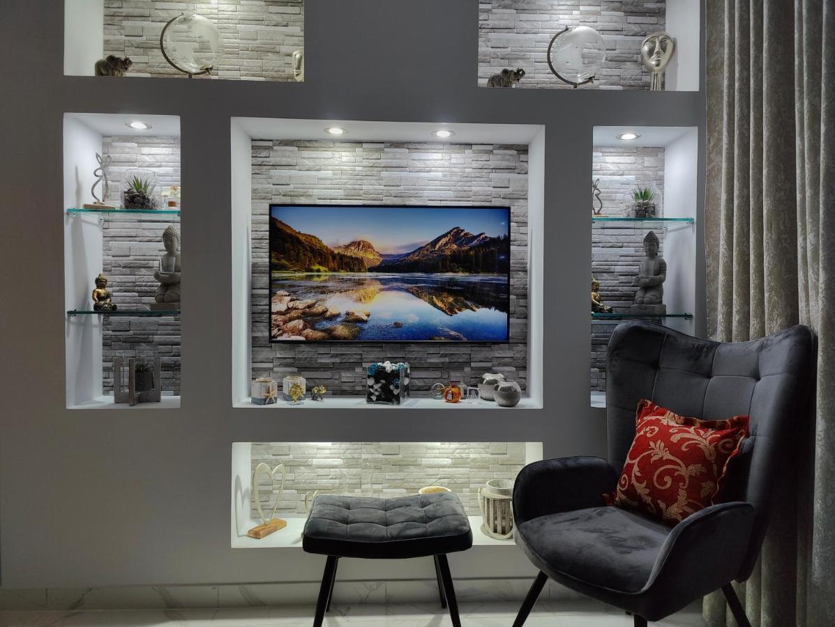Cozy Sea View Apartment In Paralia Екстериор снимка